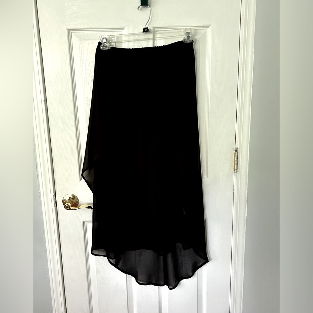 Monteau Black High/Low Asymmetrical Skirt